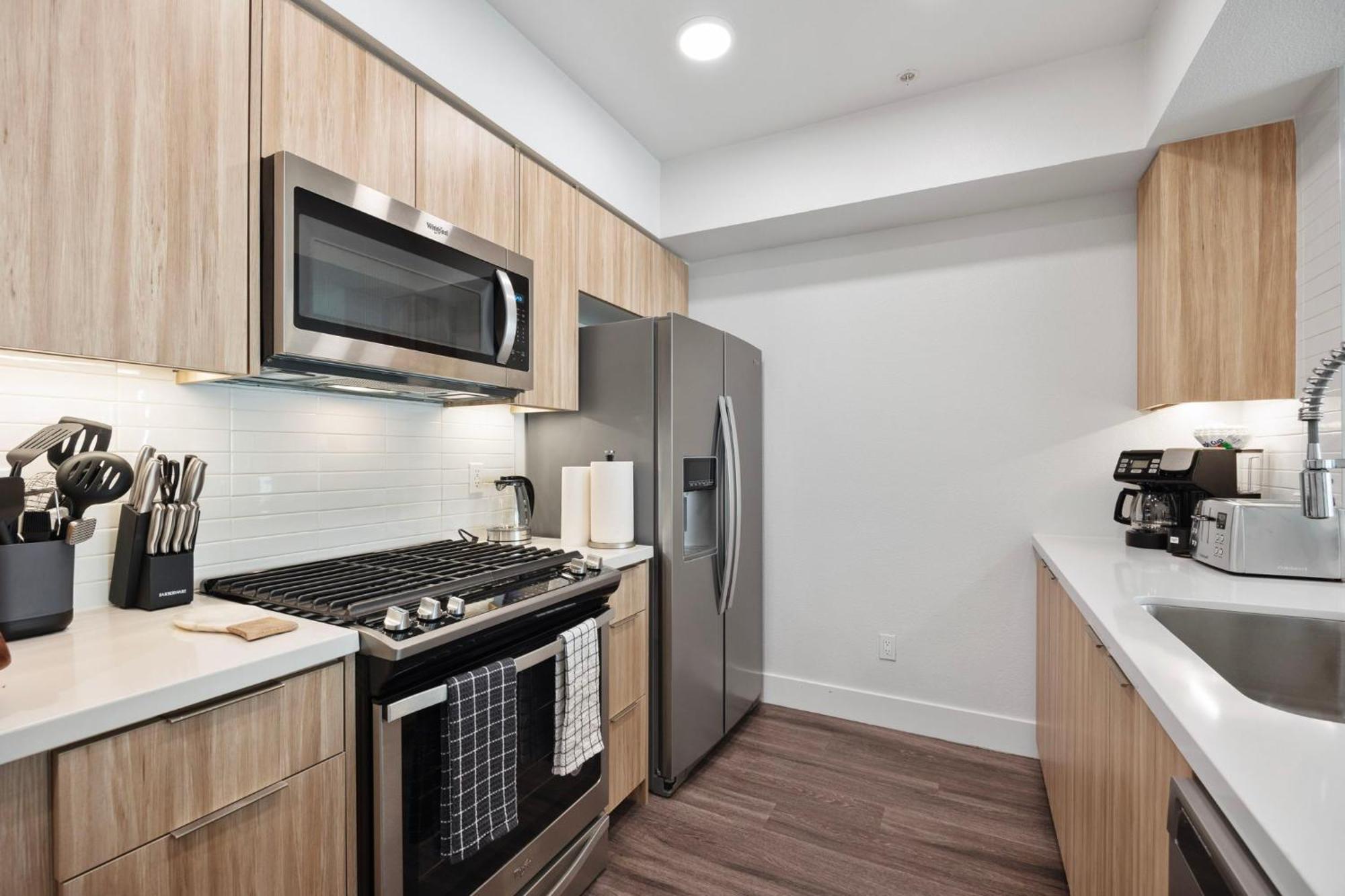 14 Santa Monica Gorgeous Apartment 洛杉矶 外观 照片