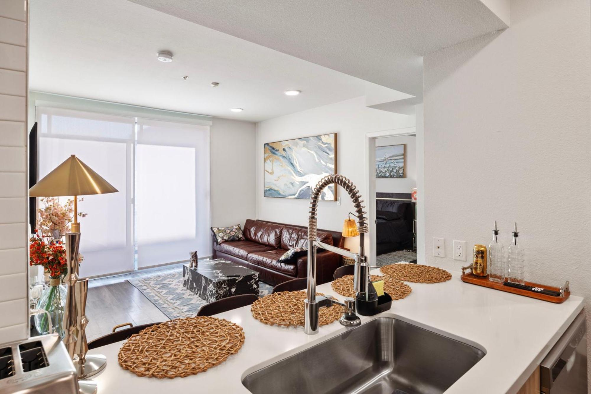 14 Santa Monica Gorgeous Apartment 洛杉矶 外观 照片